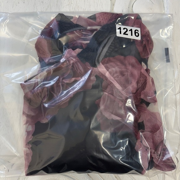 Lulus Flowering Aesthetic Black Floral Mesh Ruched Square Neck Top XS - Picture 9 of 9